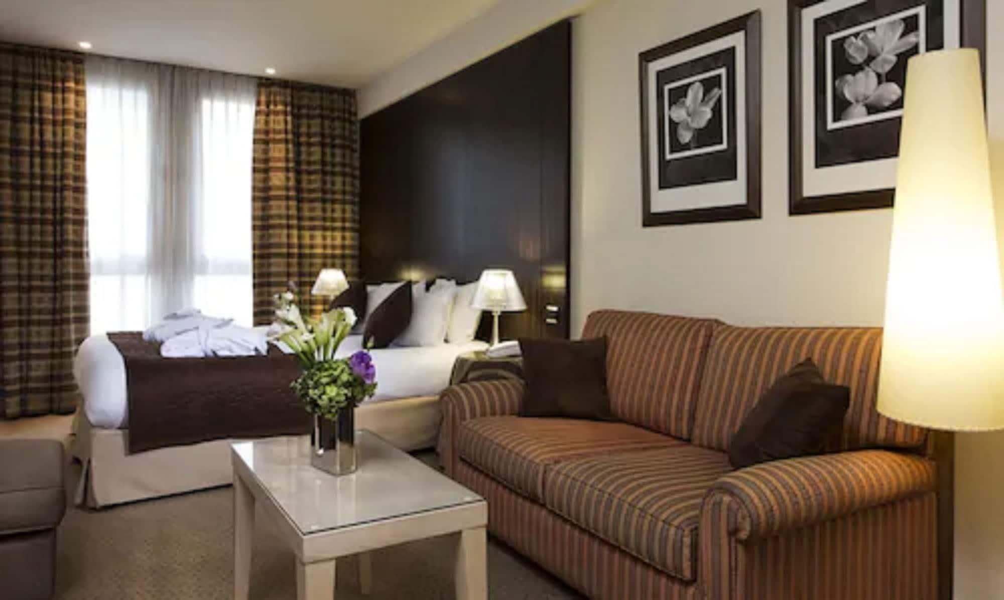 Hotel Le Pera Paris Rom bilde