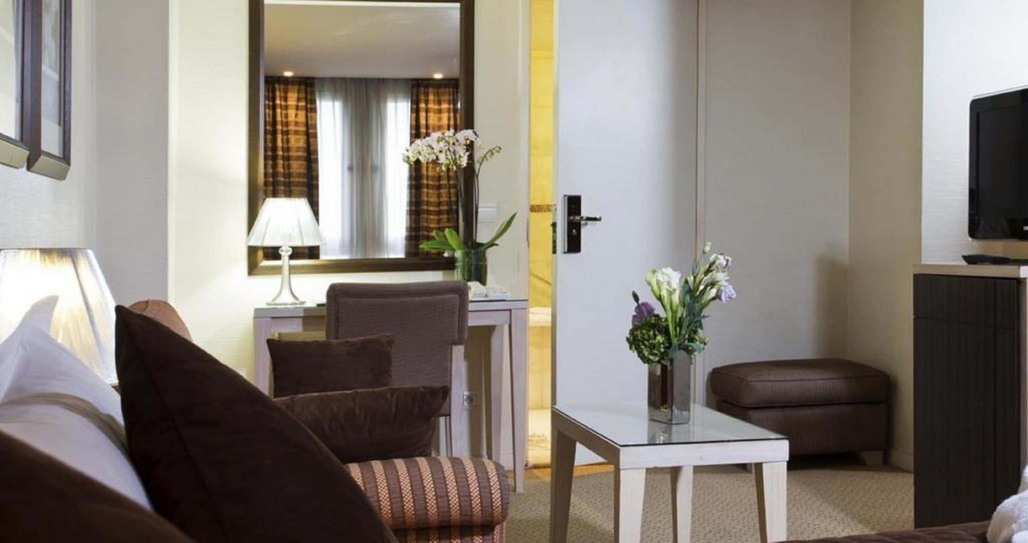 Hotel Le Pera Paris Eksteriør bilde