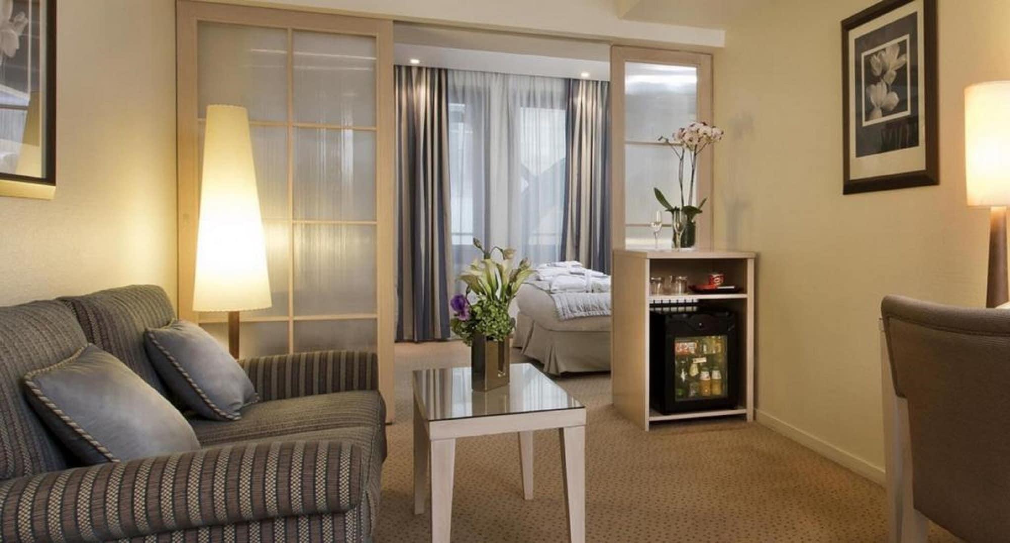 Hotel Le Pera Paris Rom bilde