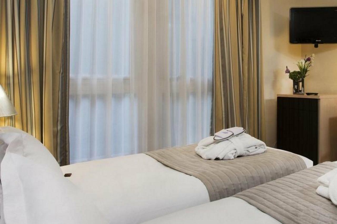 Hotel Le Pera Paris Eksteriør bilde
